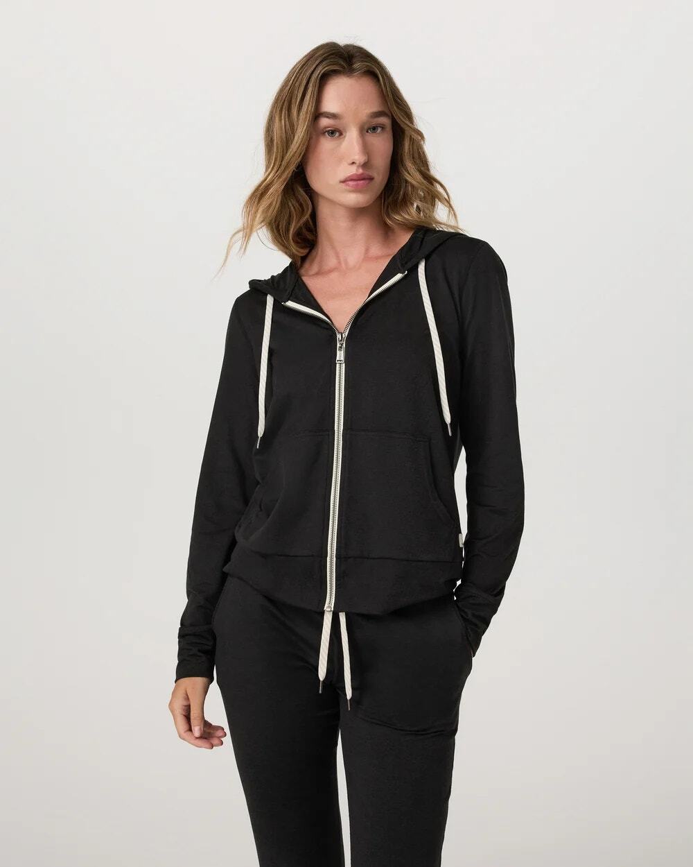 Vuori Halo Performance Hoodie 2.0 Black Heather